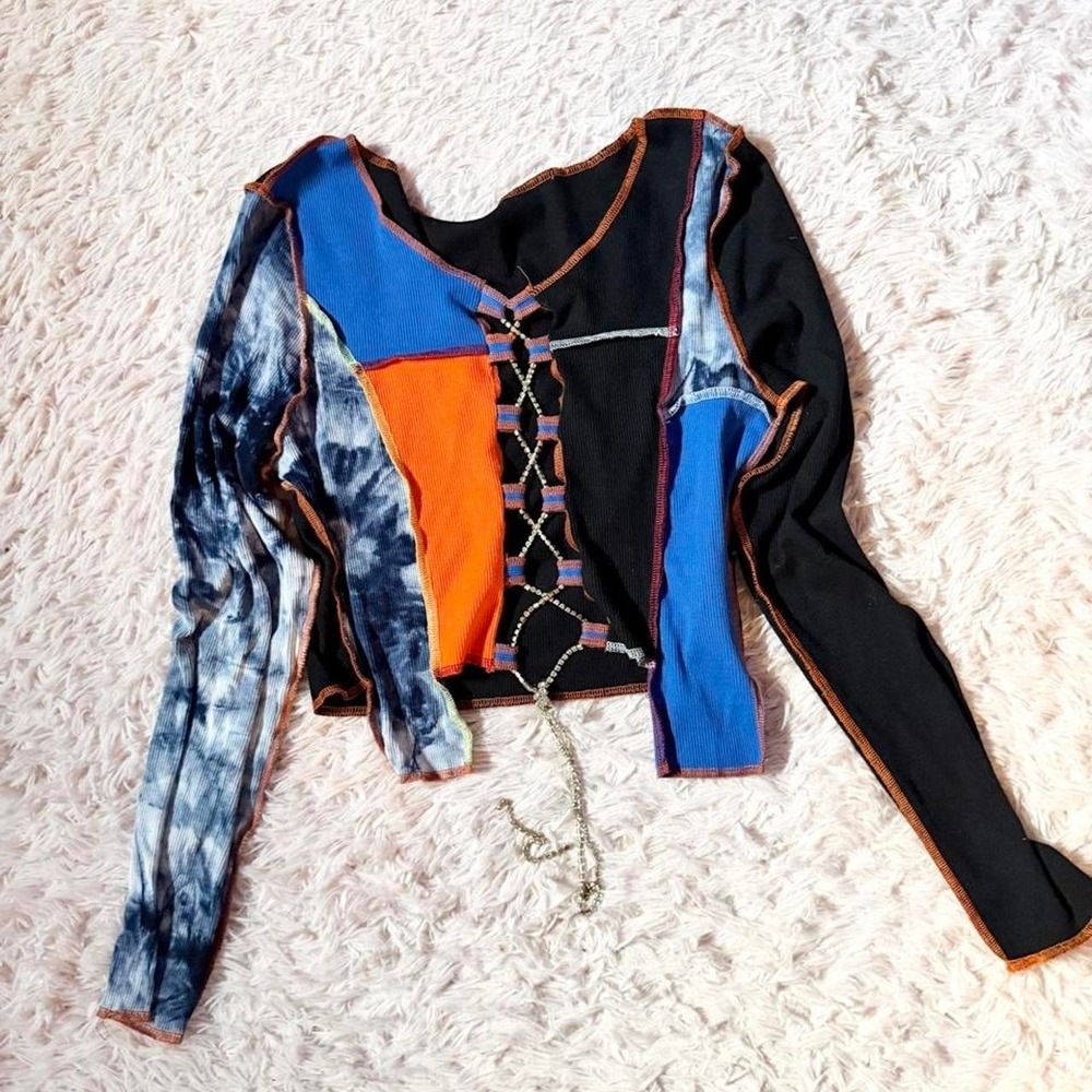 Edgy Streetwear Patchwork Grunge Statement Distressed Sexy Crop Top Womens S